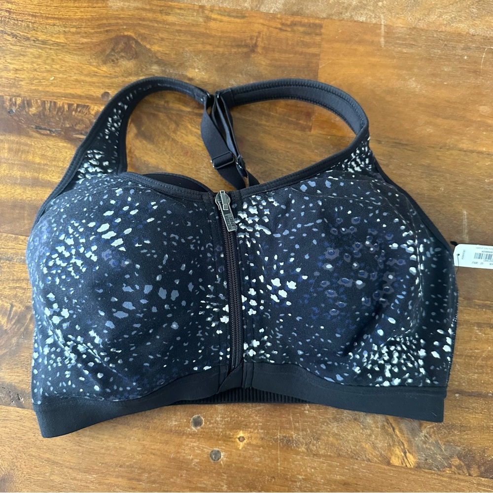 Victoria Sport Women's Black Front-Zip‎ Sports Bra with Subtle Print 32DD NWT